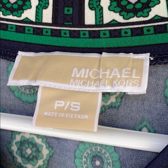 Stretchy Michael Kors V-neck Tunic Shirt - Picture 4 of 10